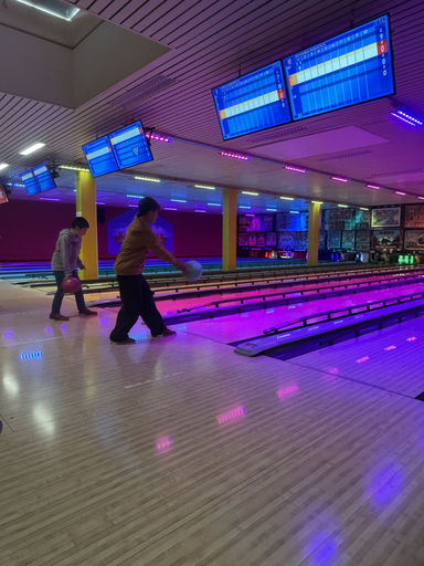 Bowling