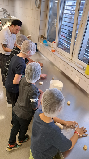 Zöpfeln in der Bäckerei