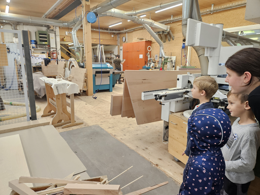 Schreinere mit uns ein Wildbienenhaus - Stolz Holzbau