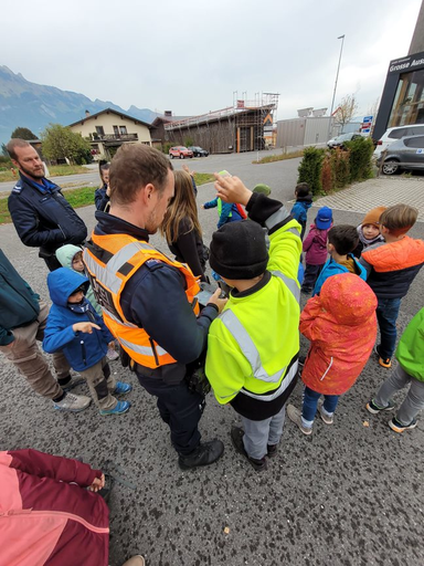 Besuch bei der Polizei