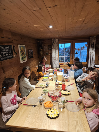 Die Hühner ins Bett bringen