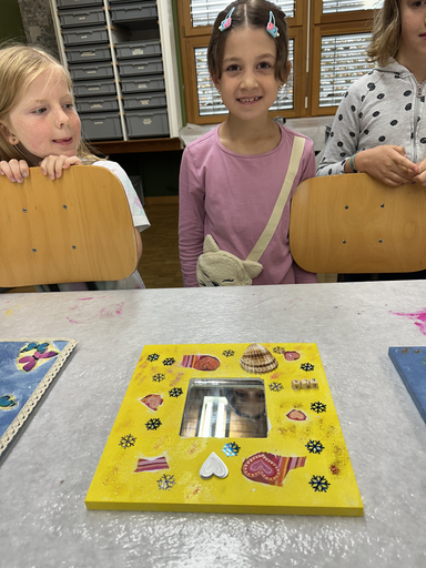 Spiegel und Schlüsselbrett basteln