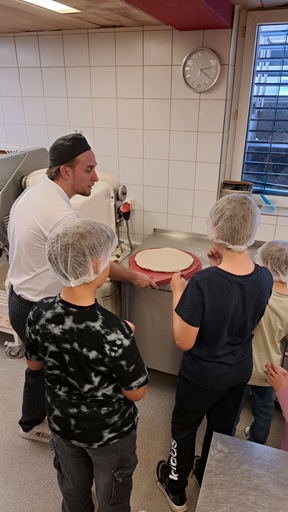 Zöpfeln in der Bäckerei